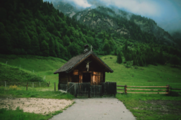 Cele mai importante motive pentru a apela la cabane de închiriat