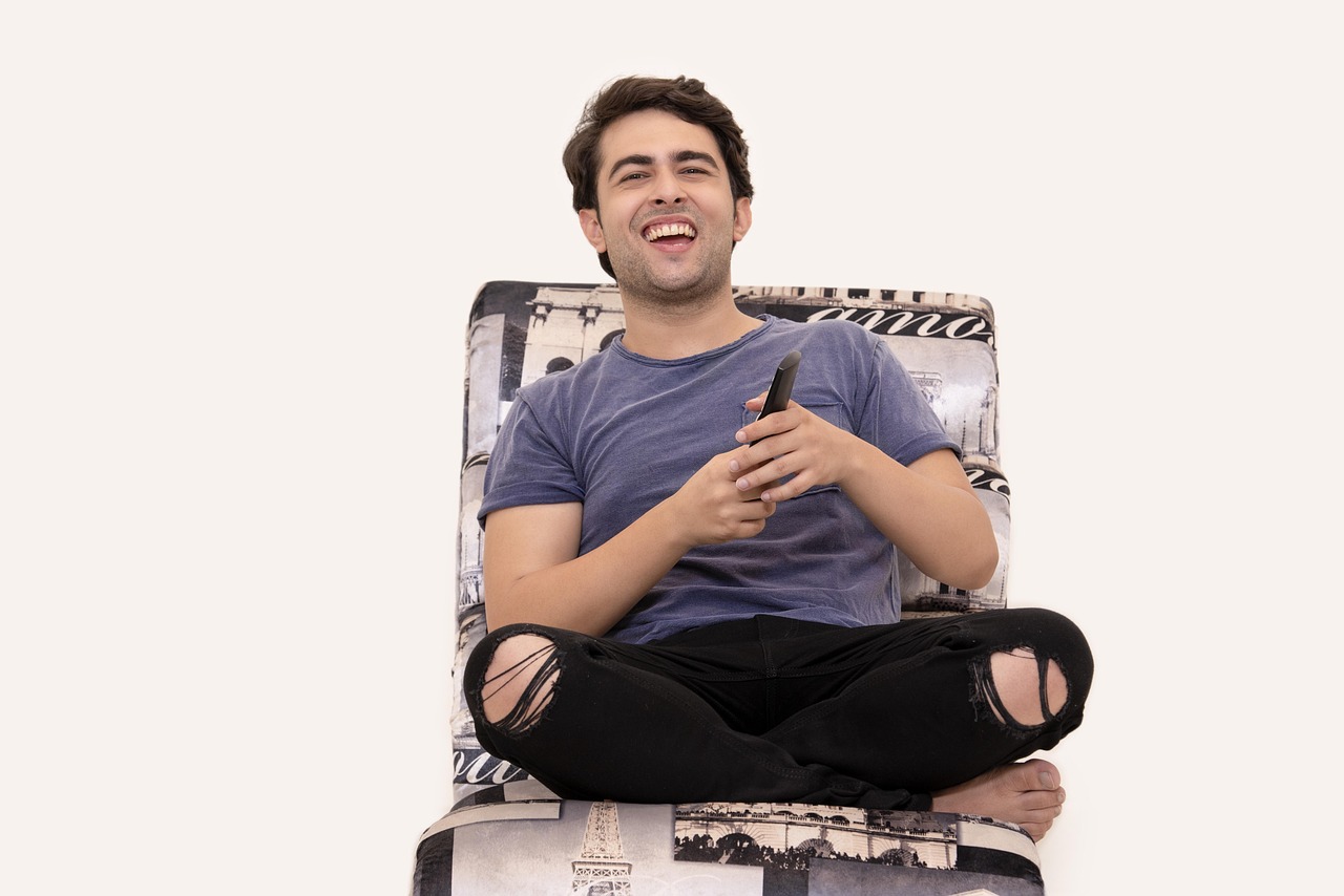 pariu cu viata actori