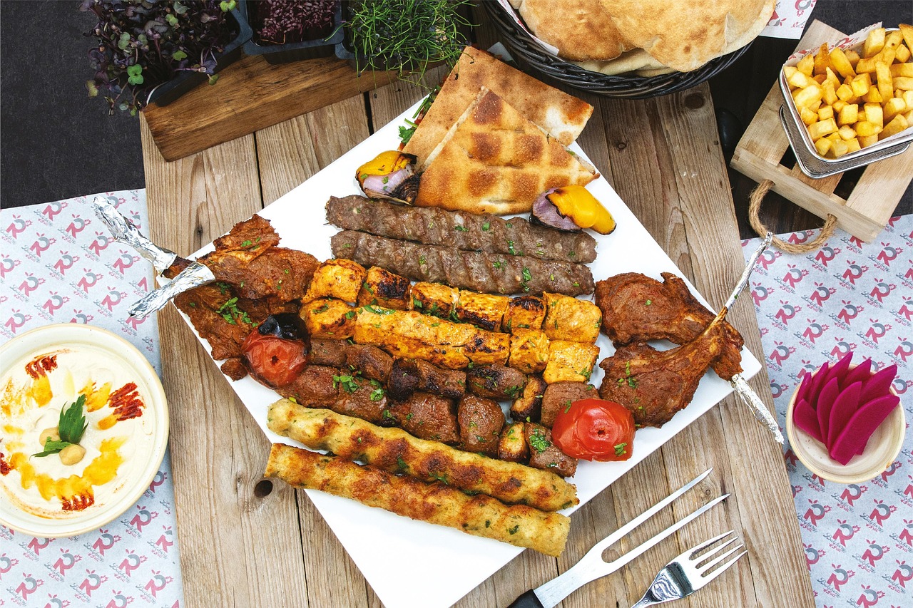 Ce carne folosesc pentru kebab de pui, ca sa iasa fraged?